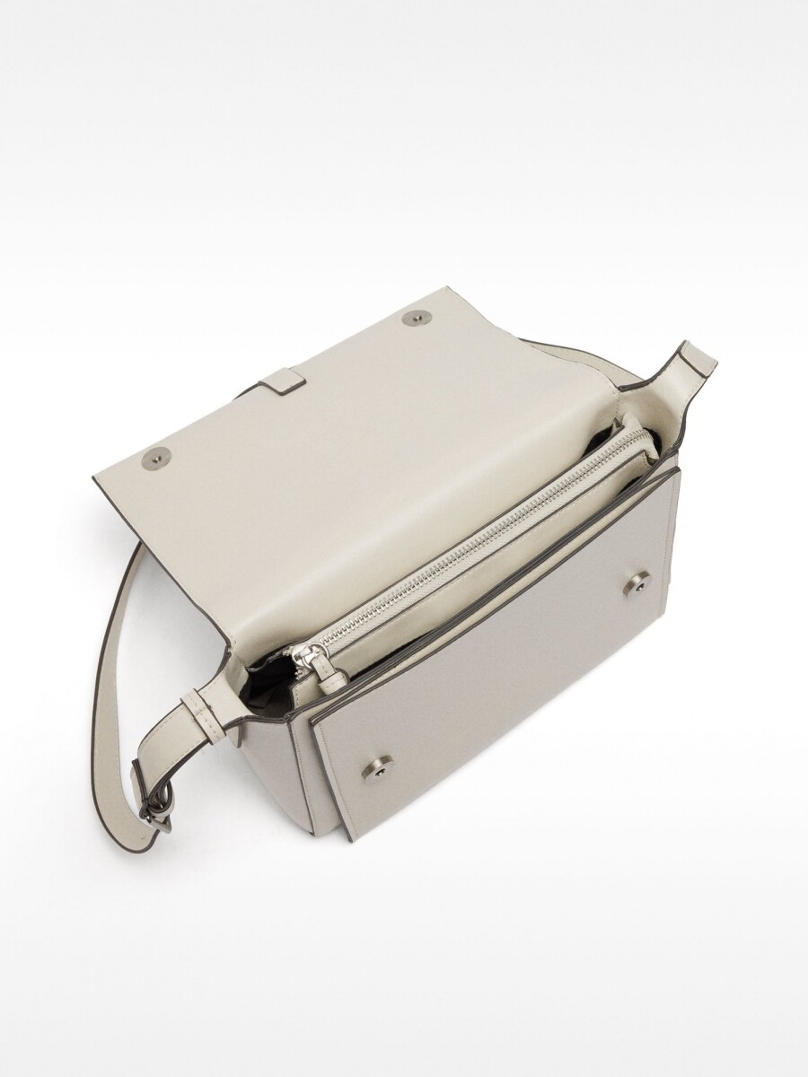 Bolso Bandolera Con Solapa Imantada crudo