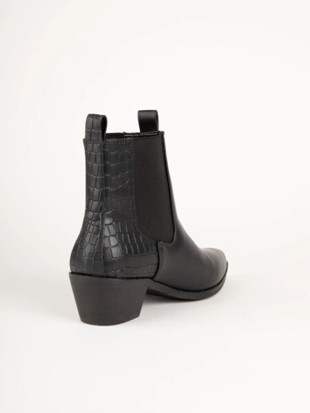 BOTA D.CASSIN KRISTENA NEGRO