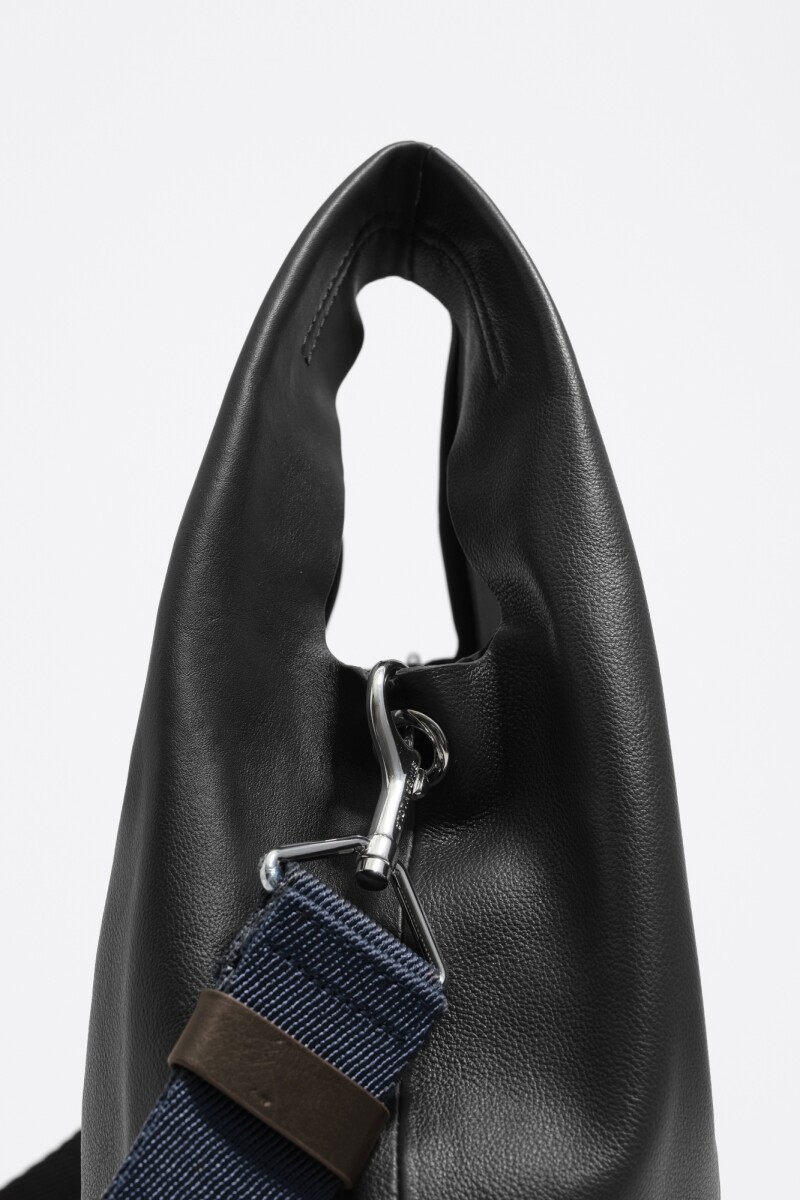 BOLSO PAPER MEDIANO Negro