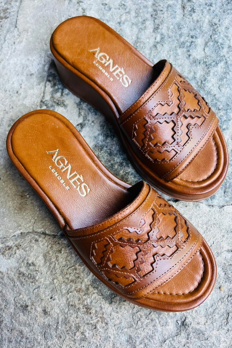 Fancy Pampa Shoes Camel