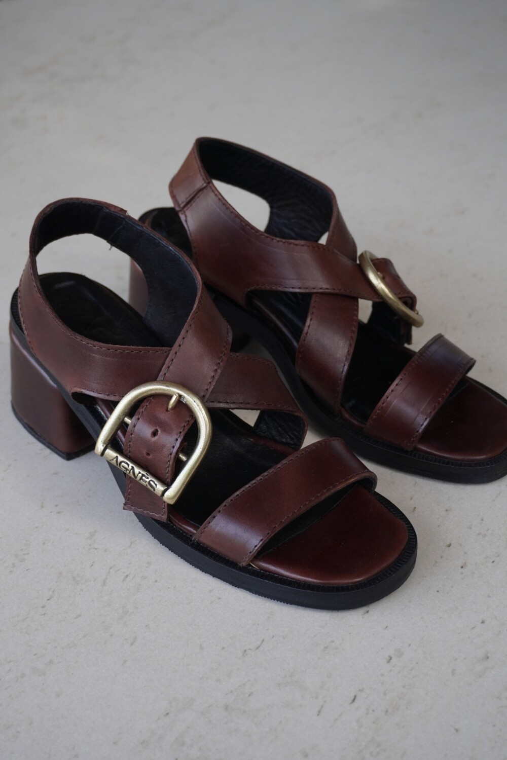 Buckle Sandals Chocolate