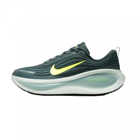 NIKE VOMERO PLUS Green