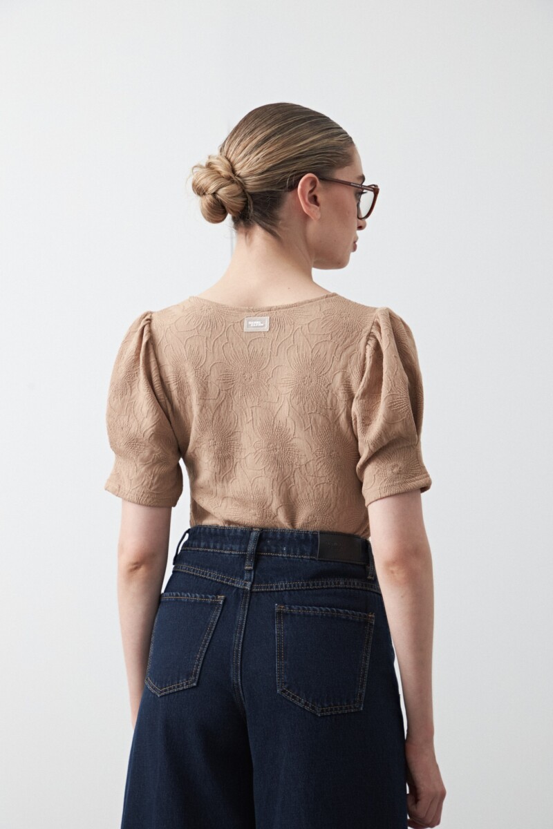 REMERA TOKUSHIMA Beige Oscuro