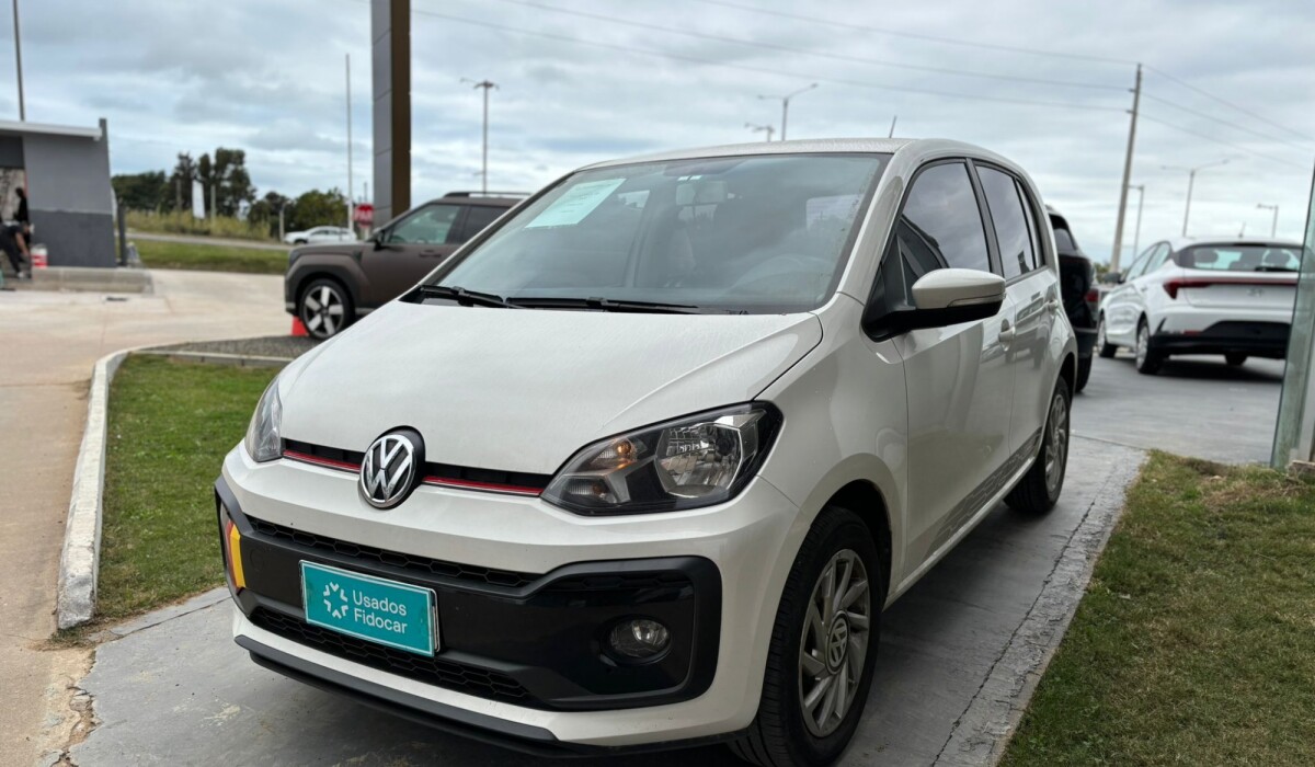 Volkswagen Up Move TSI - 2020 Volkswagen Up Move TSI - 2020