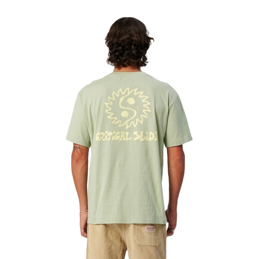 Remera Critical Slide Yang Yang - Verde Remera Critical Slide Yang Yang - Verde