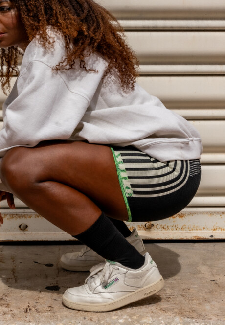 Short Milo Black & cream