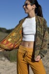 Campera bomber de seda Mostaza