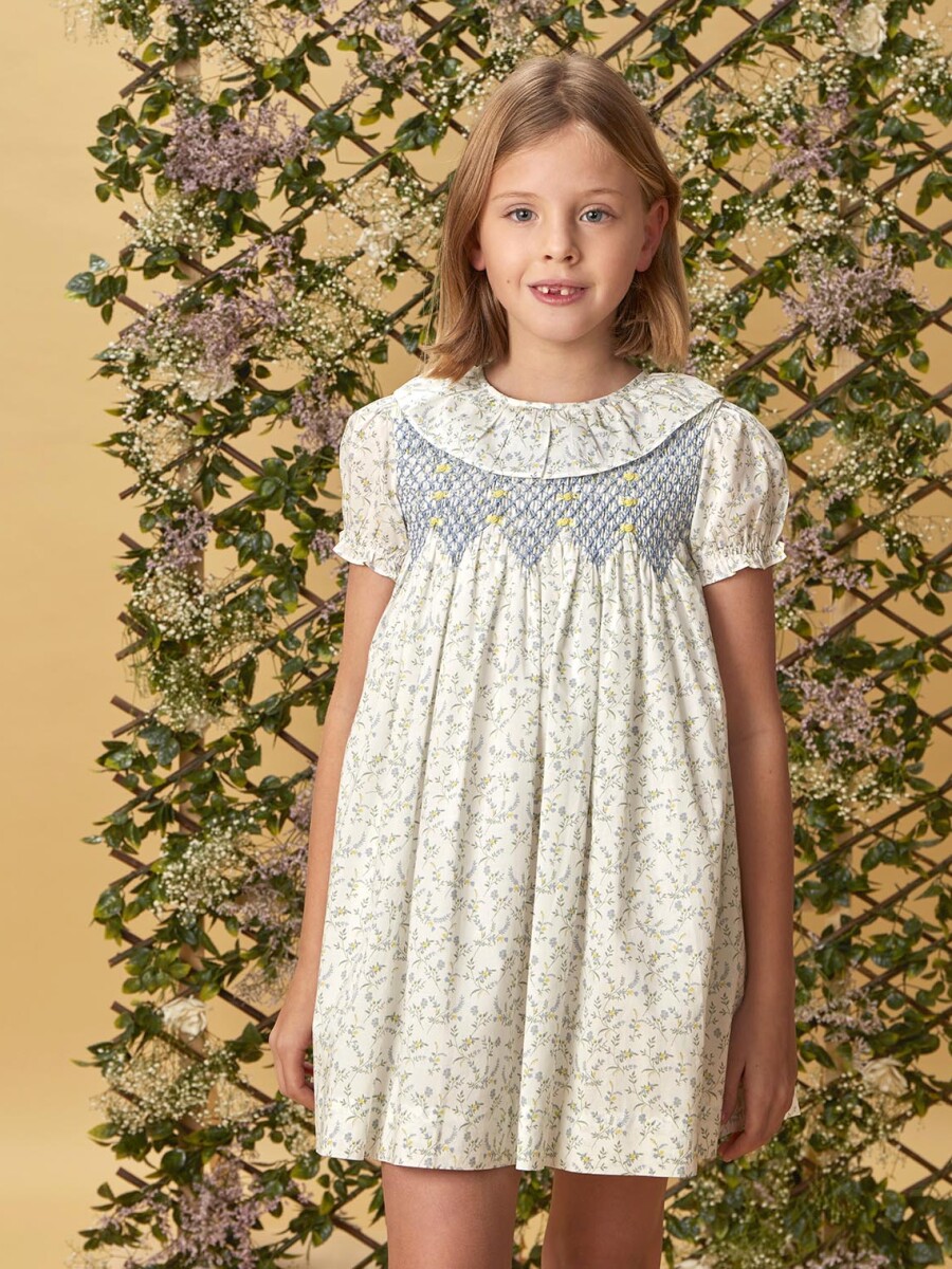 Vestido De Florecitas Con Nido De Abeja Azul