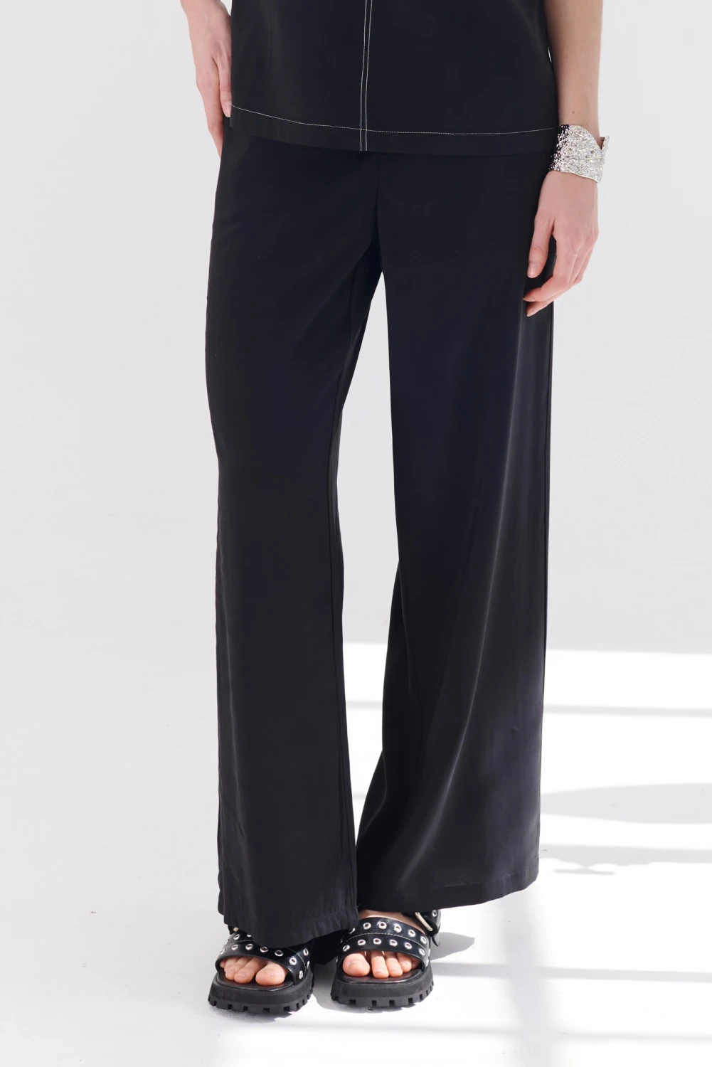 PANTALON TENCEL negro 3