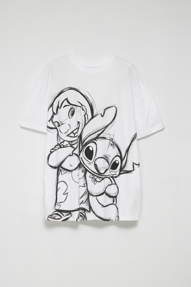 Camiseta lilo y stitch bershka new arrivals