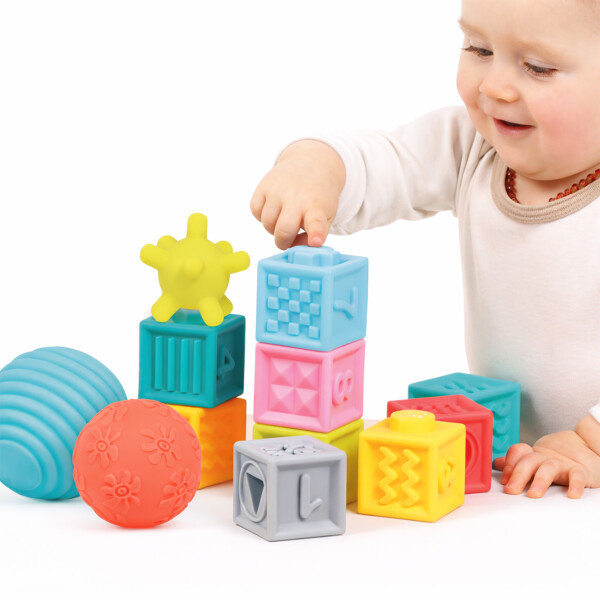 Set Sensorial Juego de Aprendizaje Cubos Pelotas Texturas Diseño 1