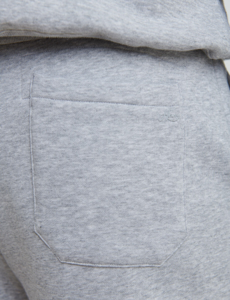 080918 PANTALON HARRY Gris