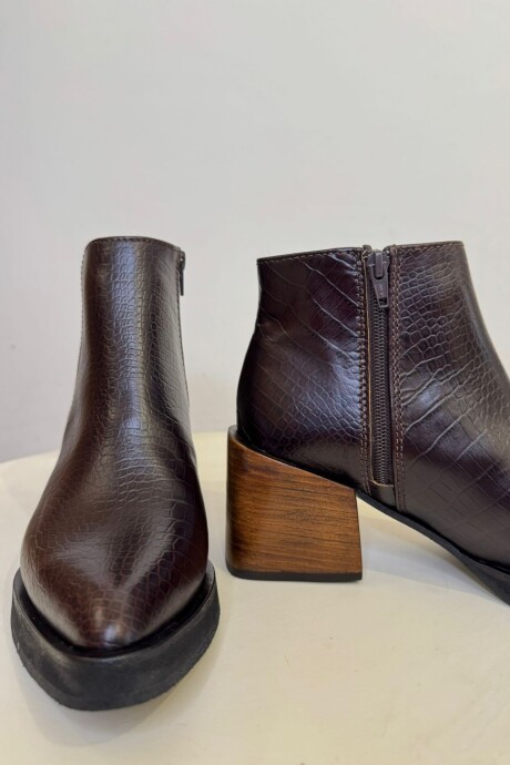 BOTAS NEW BERNA CHOCOLATE
