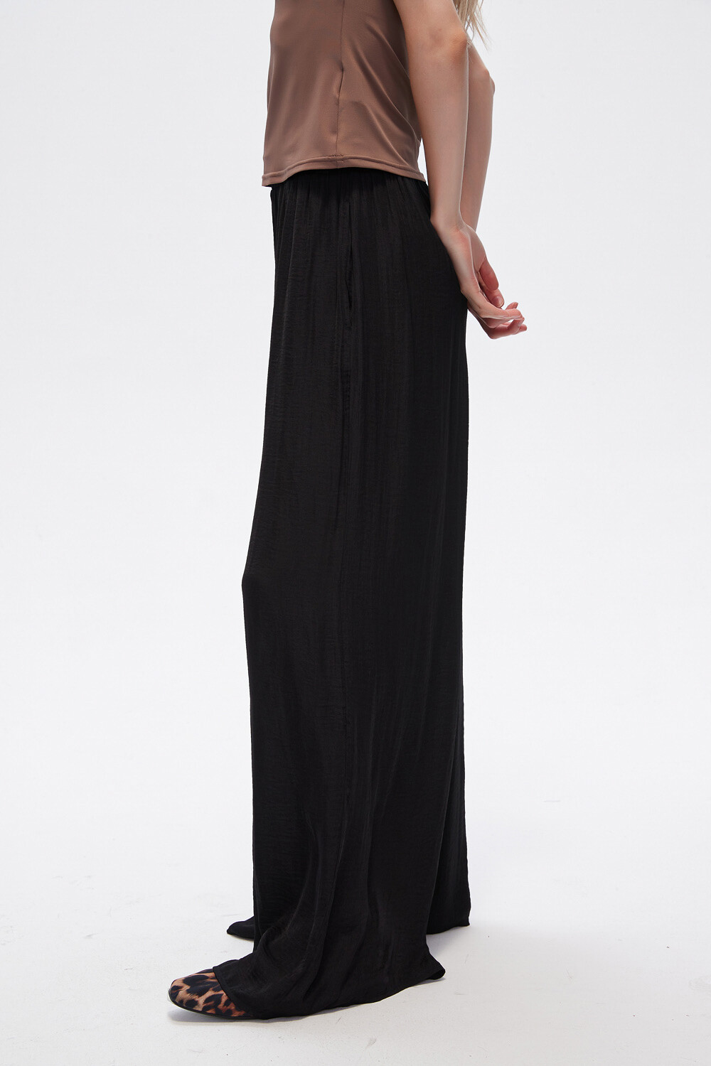 Pantalon Cuqui Negro