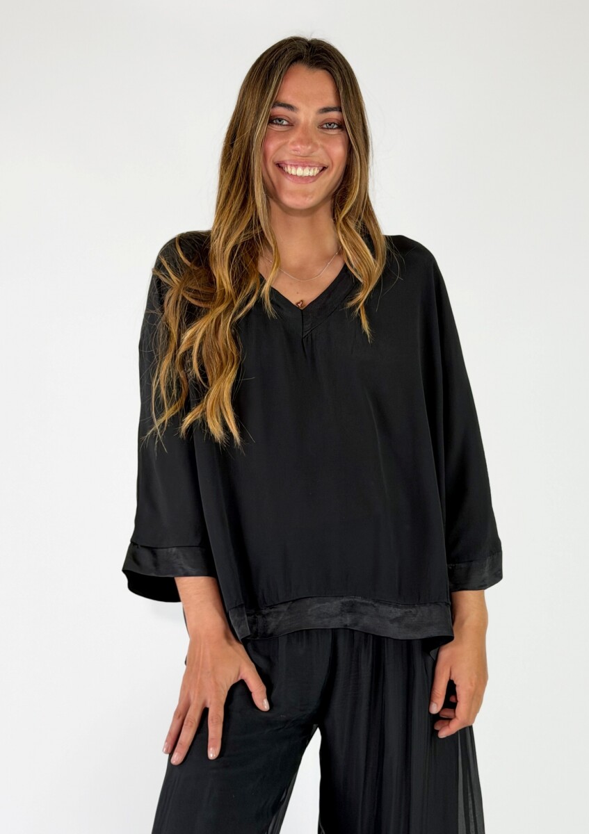 BLUSA VERONA - NEGRO 