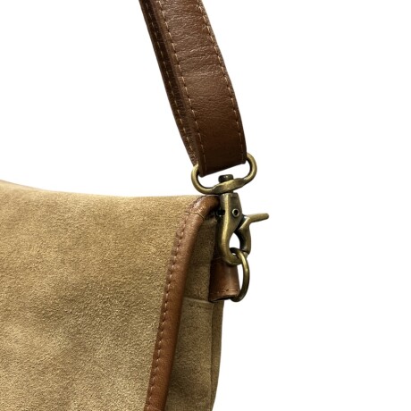 Cartera de cuero con solapa Cartera de cuero con solapa