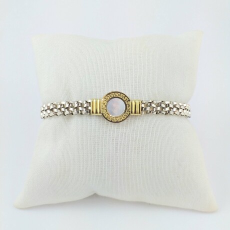 Pulsera panterina de plata 925 y double en oro 18Ktes, con aplique central en nácar de 14mm y guarda griega. Pulsera panterina de plata 925 y double en oro 18Ktes, con aplique central en nácar de 14mm y guarda griega.