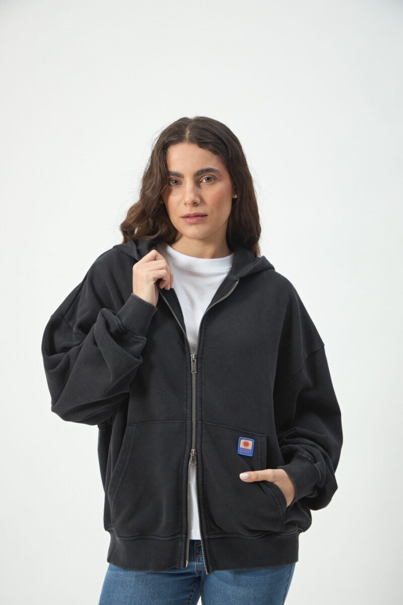 CAMPERA BOXY PATCH - NEGRO 