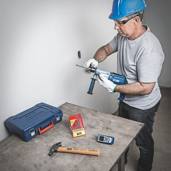 Taladro 1/2" 850W con percutor, velocidad variable TH0115