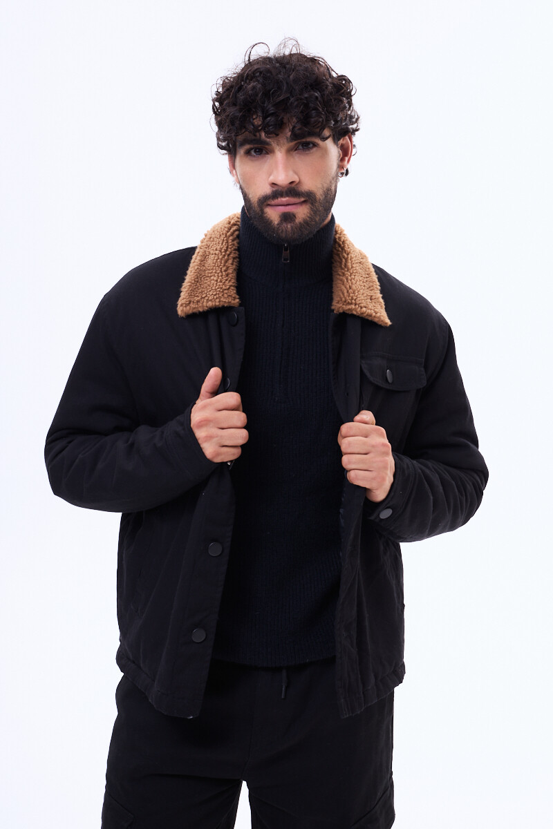 Campera Salto Negro