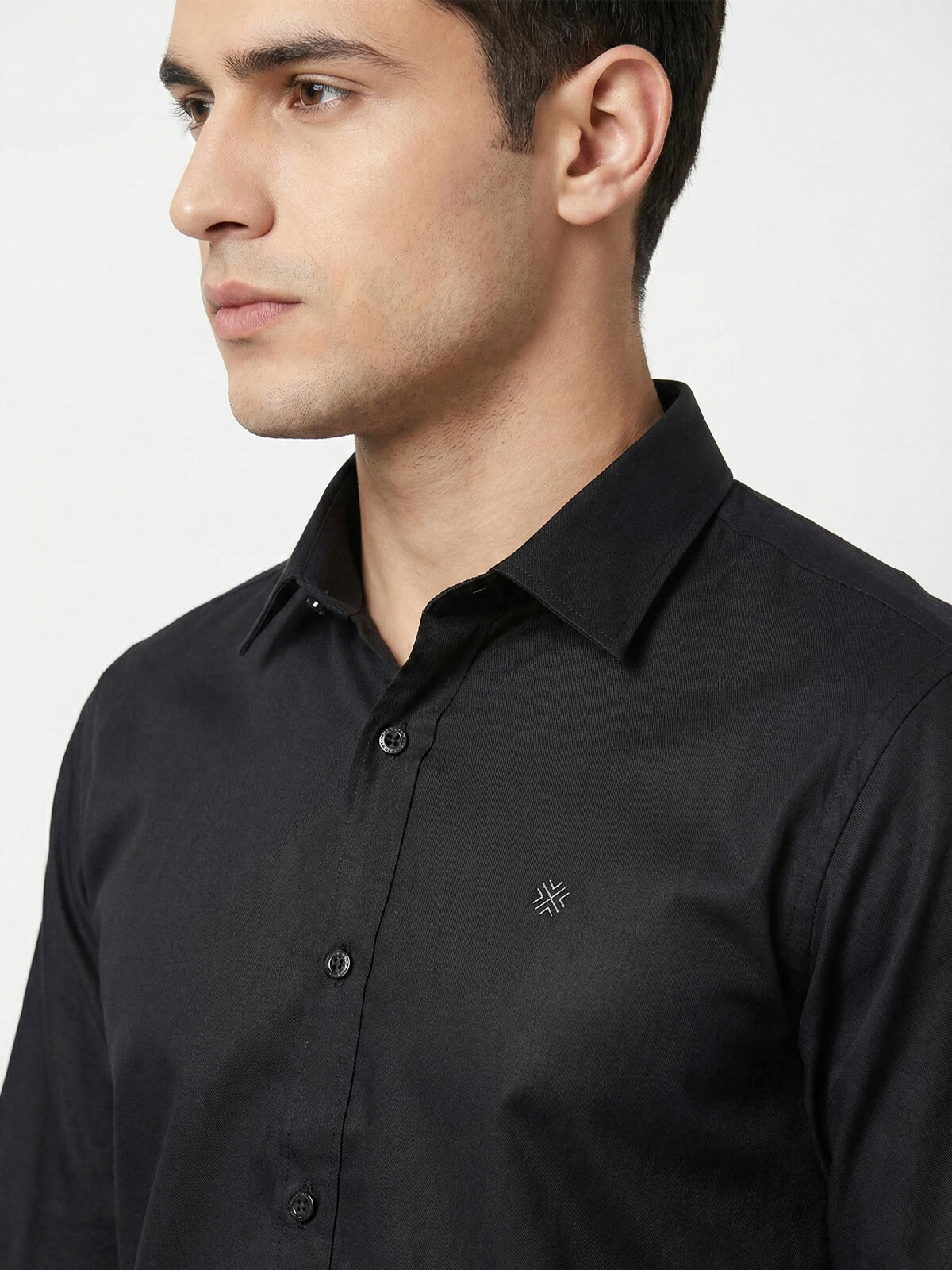 CAMISA MANGA LARGA LISA NEGRO CAMISA MANGA LARGA LISA NEGRO