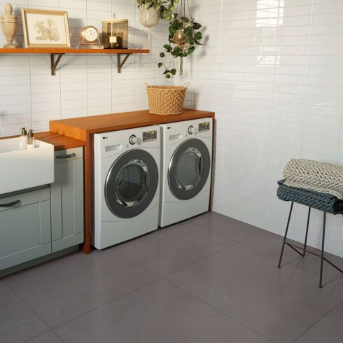 PORCELANATO PARA PISO Y PARED DE 62.5X62.5 GRIS OSCURO MATE RECTIFICADO PEI IV SERIE URBAN ELIZABETH GAMAS DE GRIS