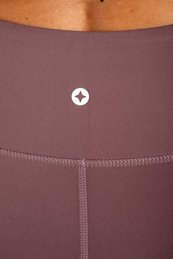 Biker Deportiva Tiro Alto Malva