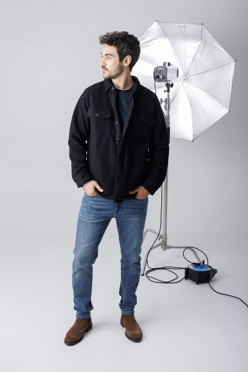 OUTWEAR AMBERES - NEGRO 
