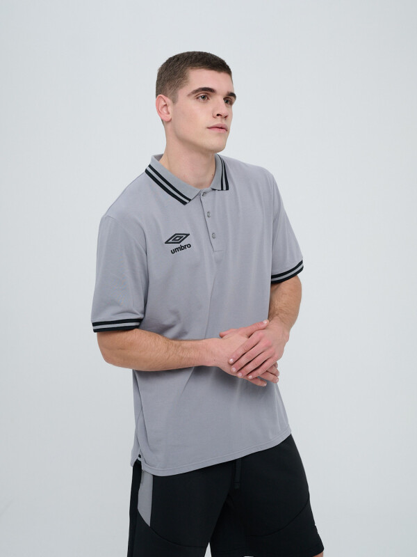 REMERA POLO DELTA Umbro Hombre 005