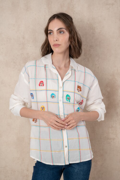 Camisa bordada Camisa bordada