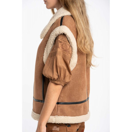 Chaleco Gamulan Camel