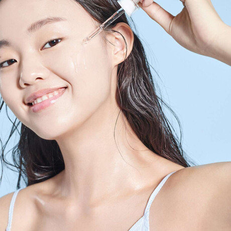 Triple Hyaluronic Moisture Ampoule Cosrx 40 Ml Serum Hidratante Con Triple Molécula De Ácido Hialurónico