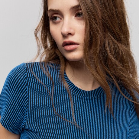 REMERA MAGNOLIA Azul Francia