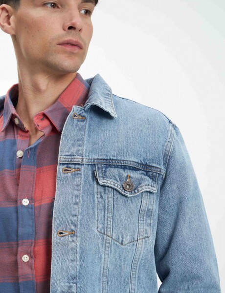 Campera Pompeya unisex Light Blue