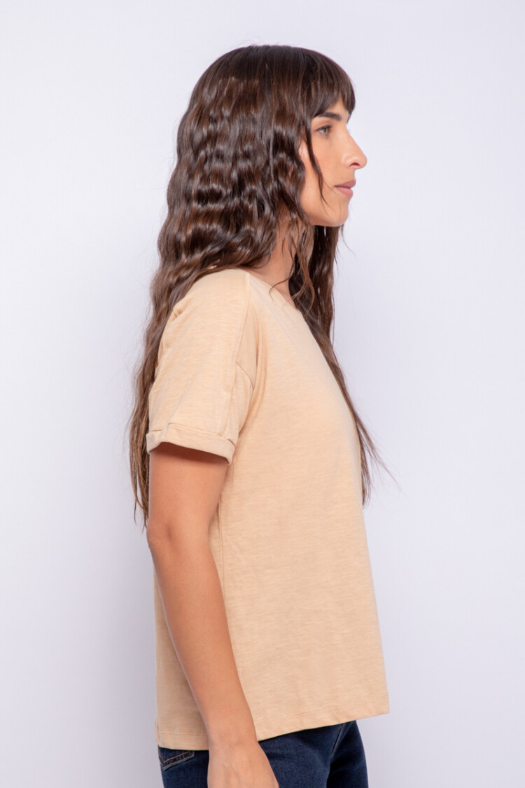 REMERA JODIE Beige