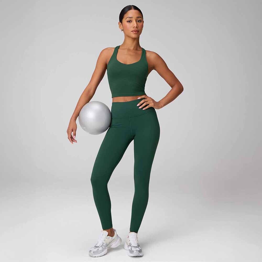 Top Anywhere Cropped Built-In Bra Mujer Everpine