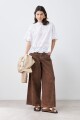 Remera con broderie blanco