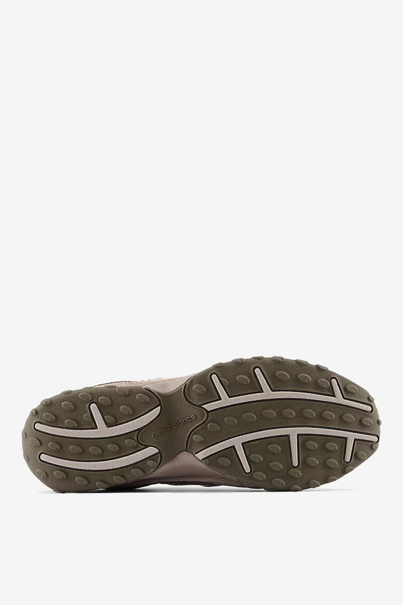 ZAPATILLAS NEW BALANCE U204LMM Beige