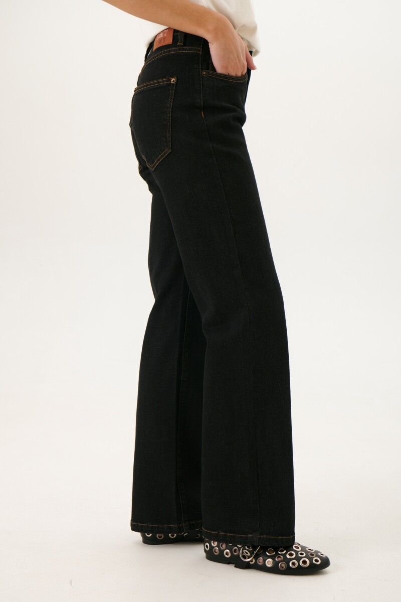 JEAN 220 NEGRO