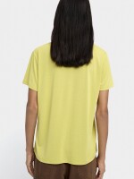 Camiseta Básica Cuello Pico lima