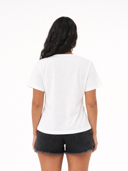 REMERA LUNARA BLANCO.