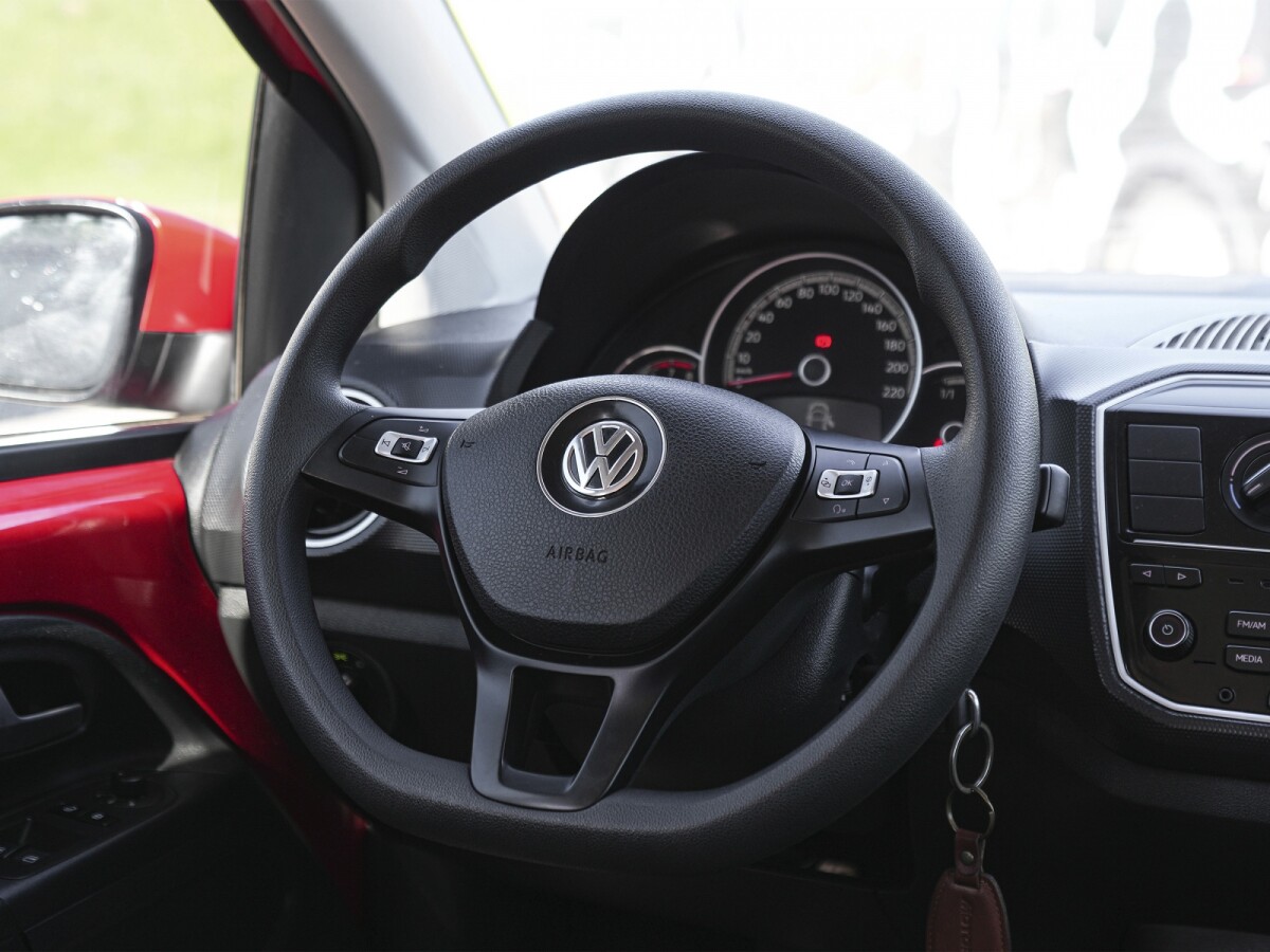 Volkswagen Up Move 1.0 Extra Full | Permuta / Financia Volkswagen Up Move 1.0 Extra Full | Permuta / Financia