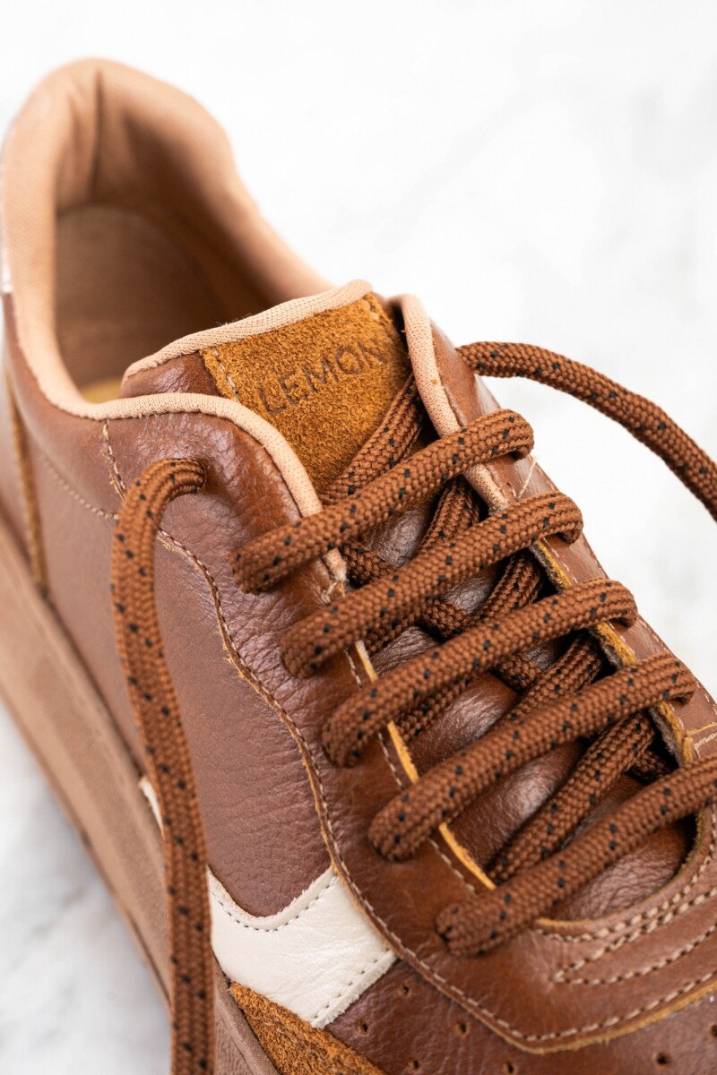 Zapatilla Combinada Cuero Marron