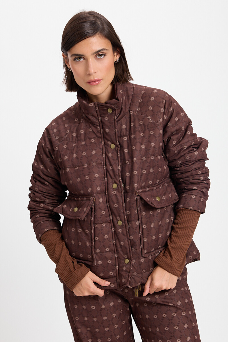 Campera Escudo Marron
