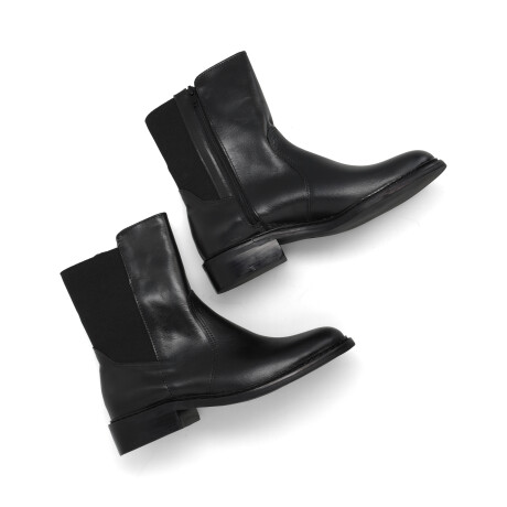 BOTA NEGRO