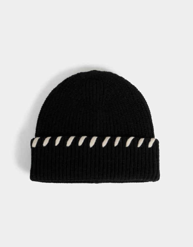 Gorro Romántico Gorro Tejido Con Bordado - Negro