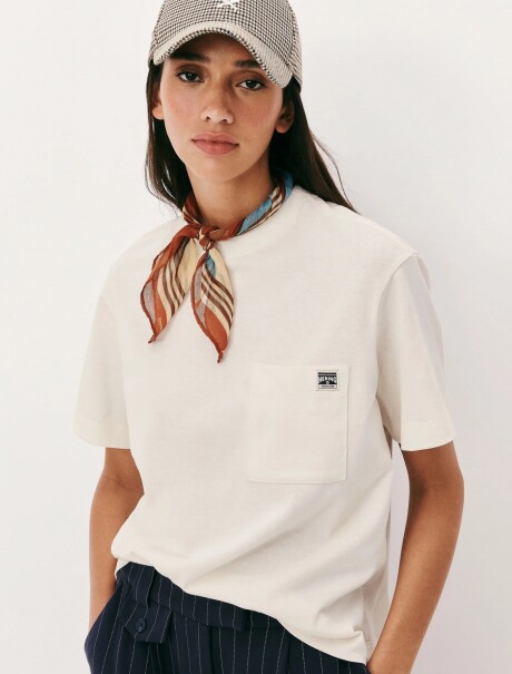 CAMISETA MANGA CORTA CON BOLSILLO BLANCO