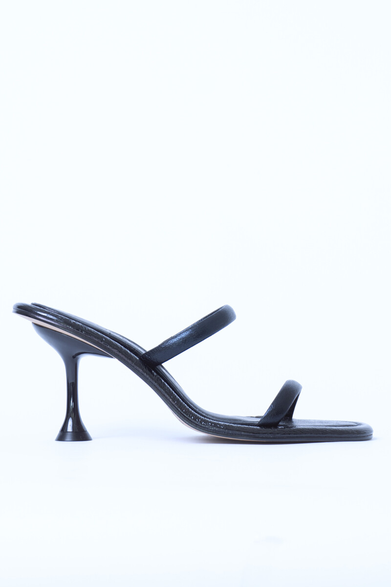 Alti Black