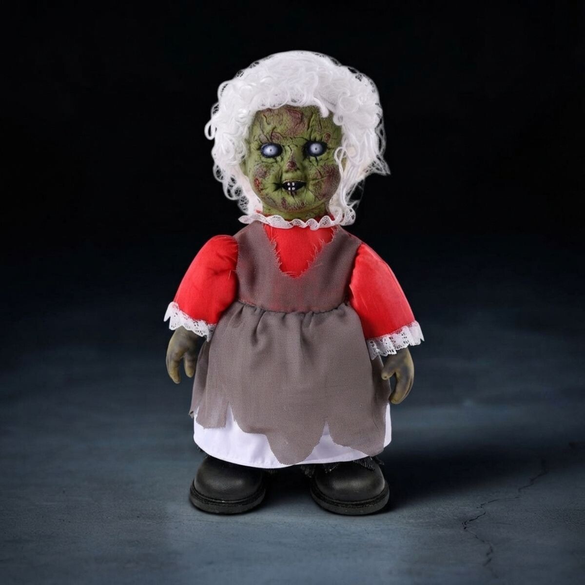 Halloween - Muñecas poseida con sonido y movimientos 