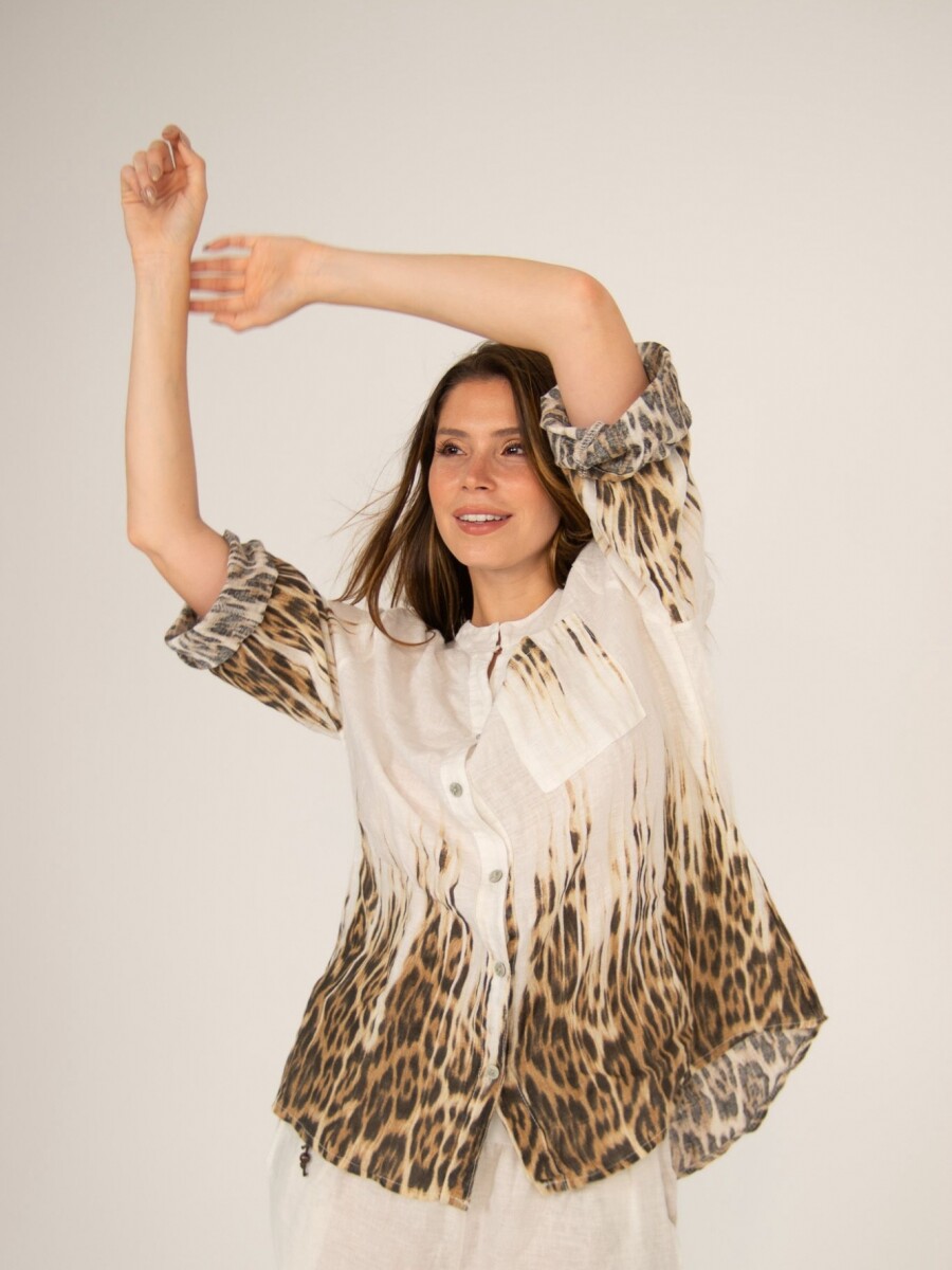 Conjunto de 100% Lino con Animal Print Conjunto de 100% Lino con Animal Print